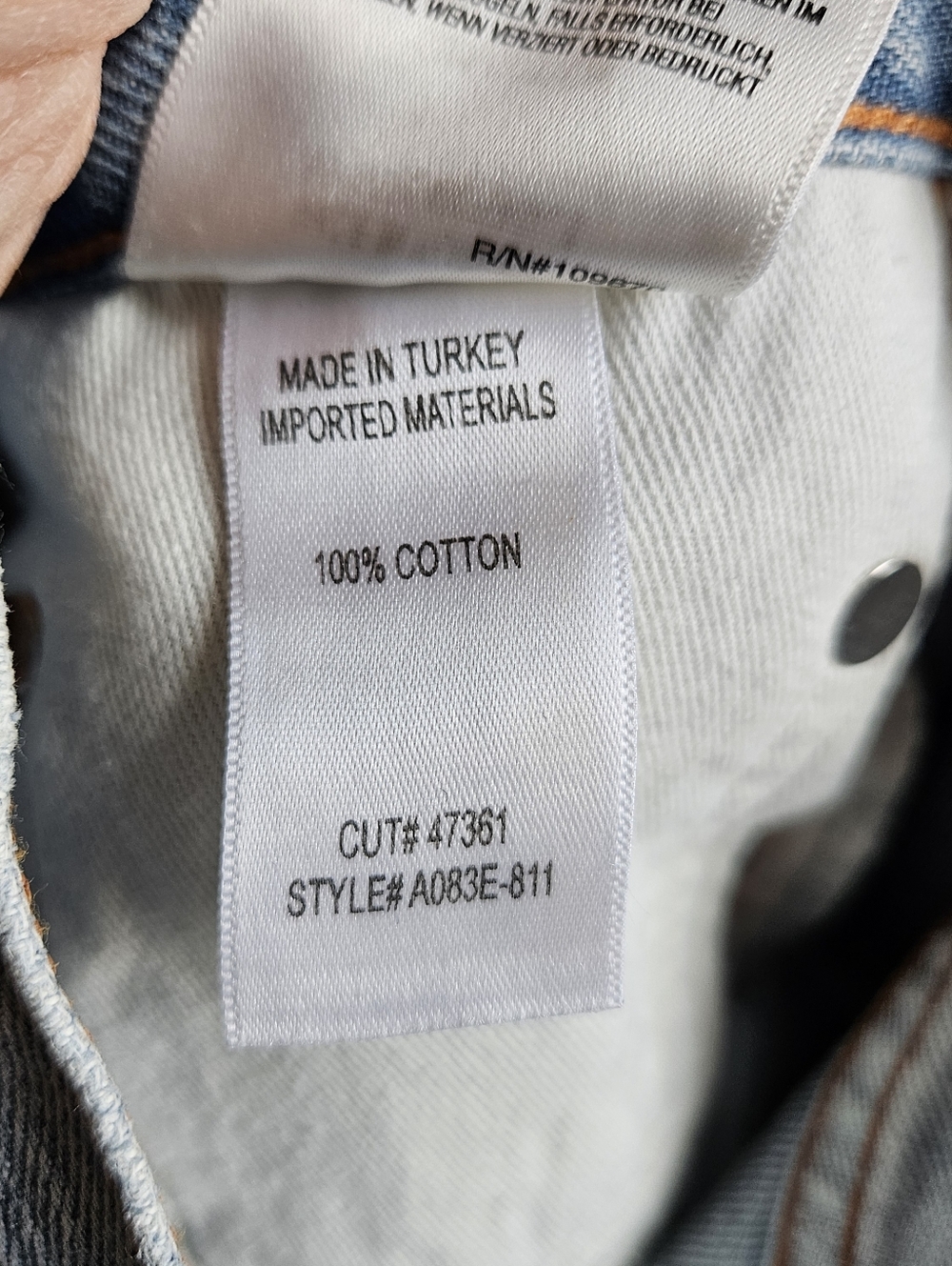 Agolde Dee Shorts In Digit - Picture 6 of 7